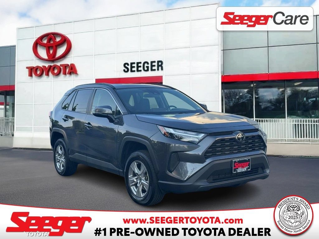 Certified 2025 Toyota RAV4 XLE AWD/4WD video 1