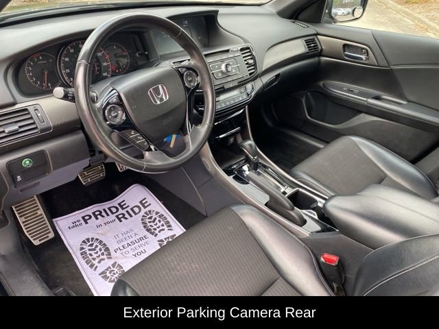 Used 2017 Honda Accord Sport image 6