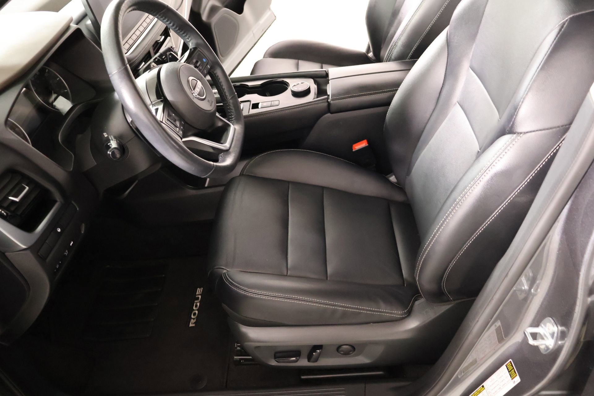 Used 2023 Nissan Rogue SL w/ SL Premium Package AWD/4WD image 12