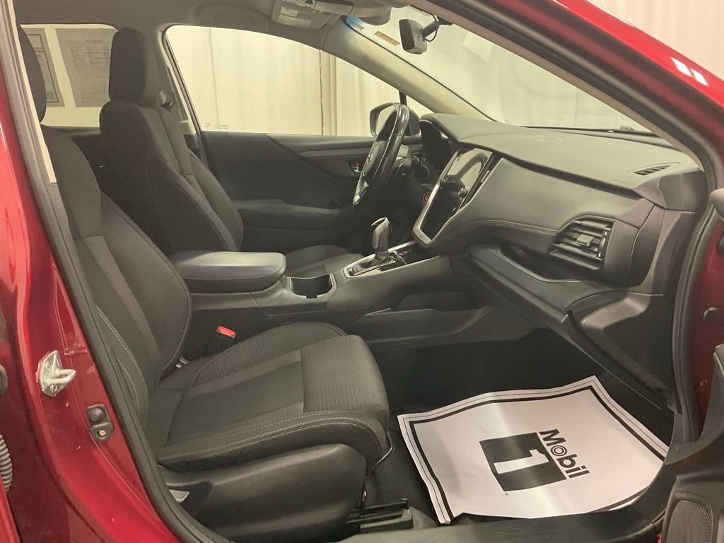 Used 2021 Subaru Outback Premium image 31