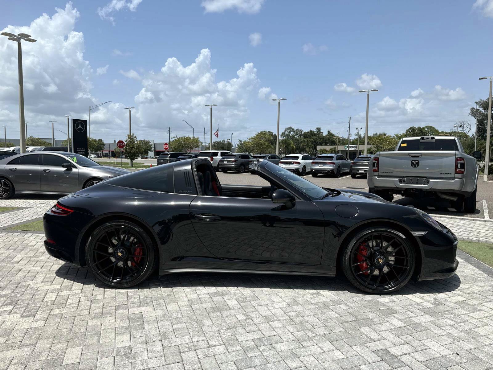 Used 2018 Porsche 911 Targa 4 GTS AWD/4WD image 6