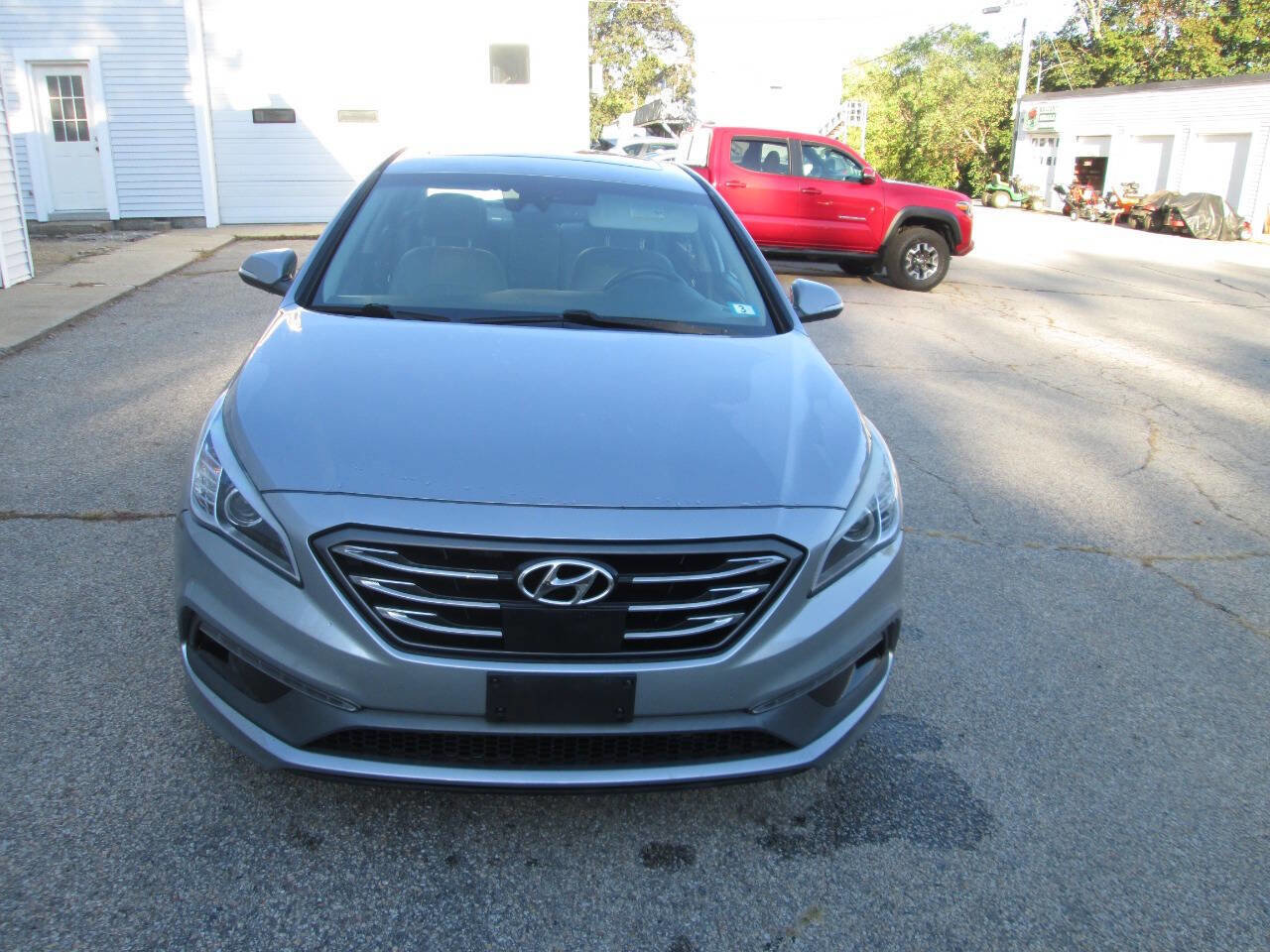 Used 2017 Hyundai Sonata Limited w/ Ultimate Package 04 image 6