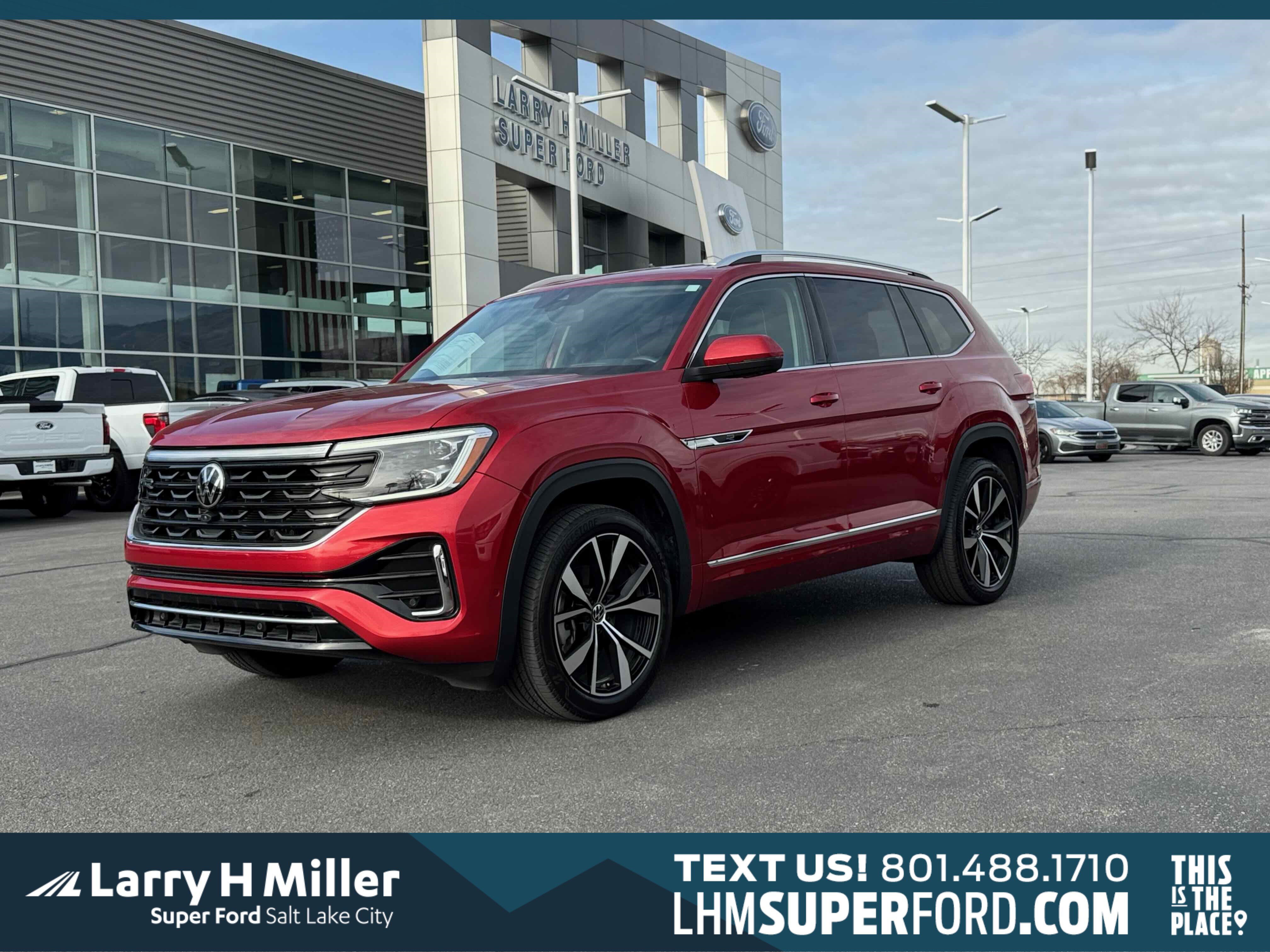 Used 2024 Volkswagen Atlas SEL Premium R-Line