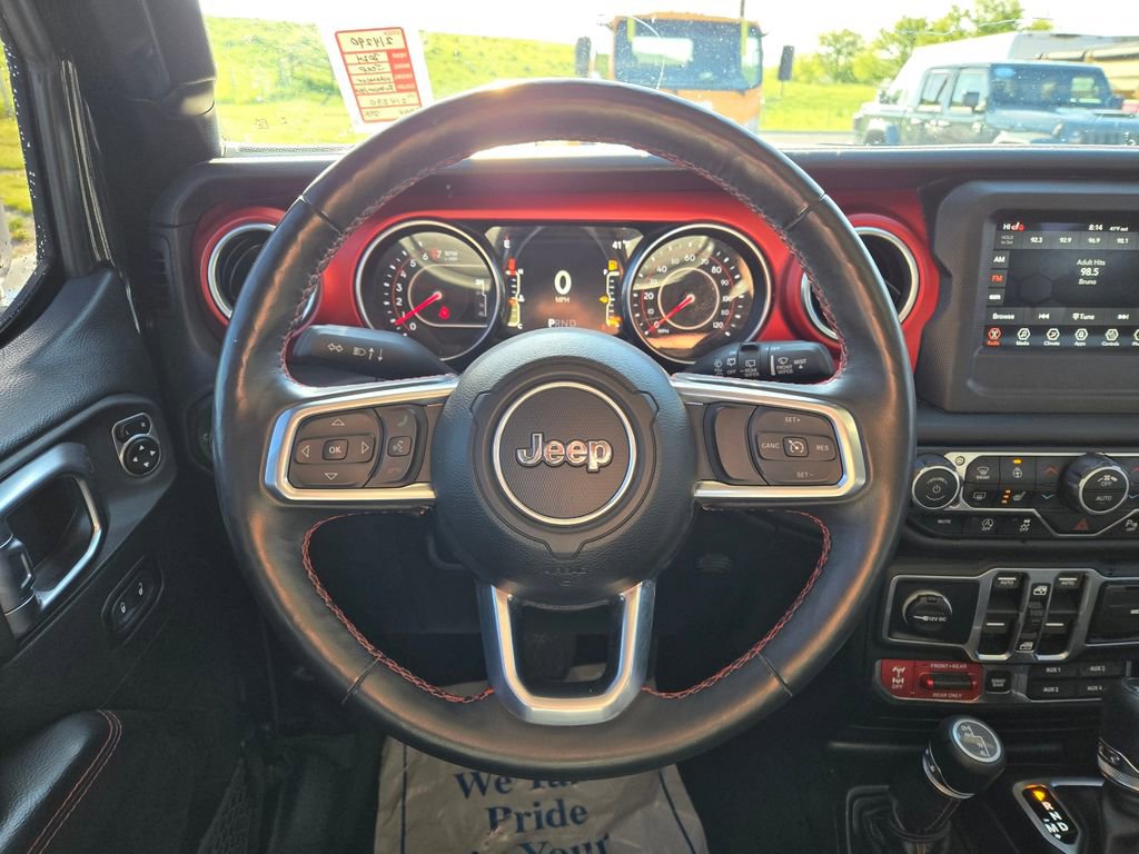 Used 2018 Jeep Wrangler Unlimited Rubicon w/ Safety Group AWD/4WD image 21