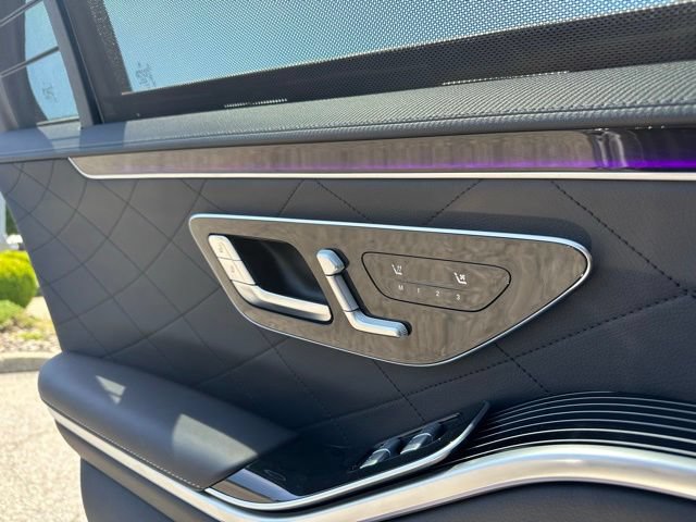 Used 2025 Mercedes-Benz S 580 4MATIC Sedan image 23