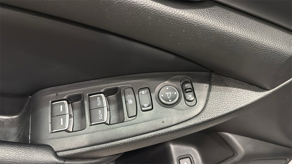 Used 2018 Honda Accord Sport image 22