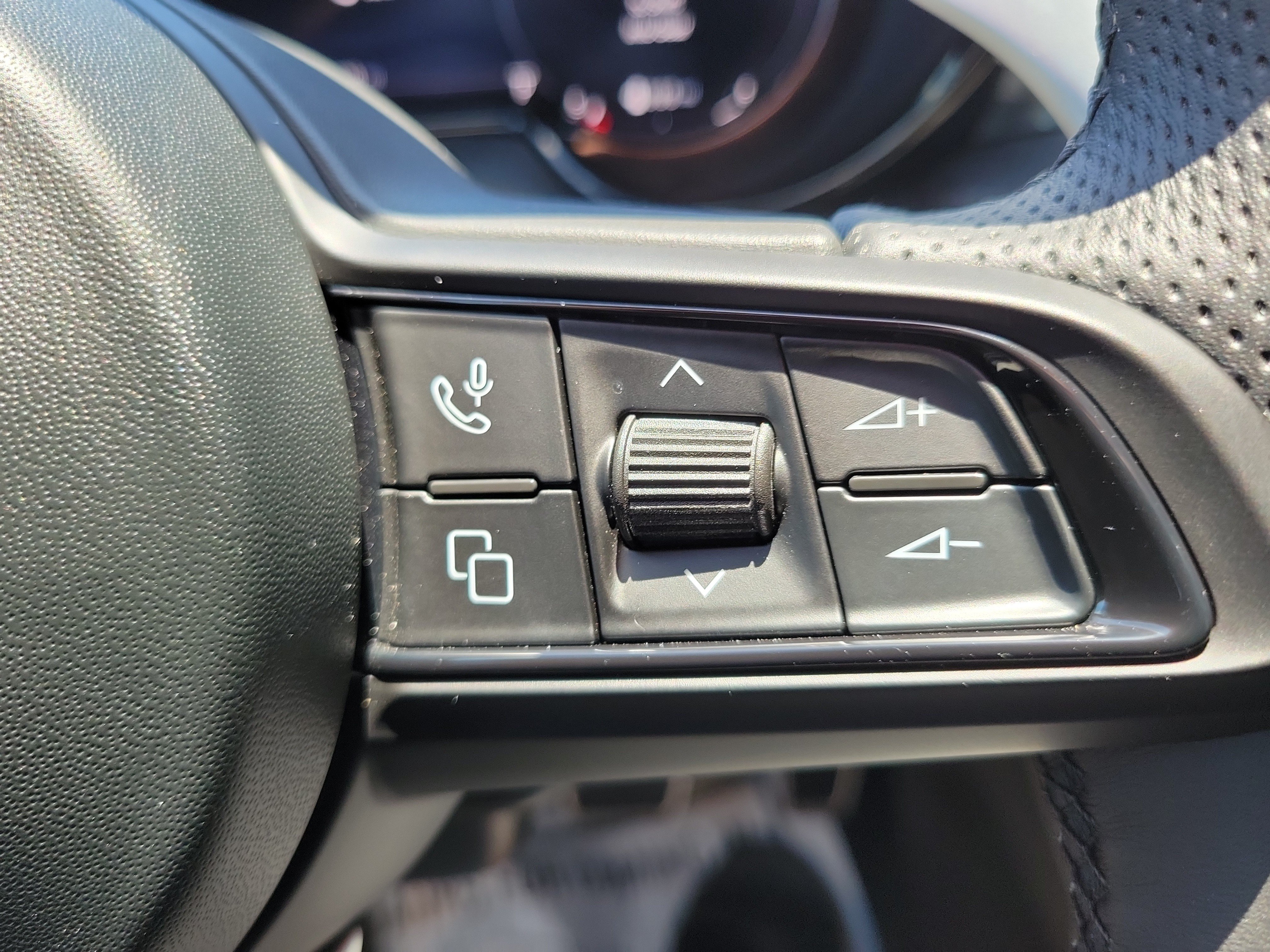 Used 2024 Alfa Romeo Tonale Ti AWD/4WD image 20