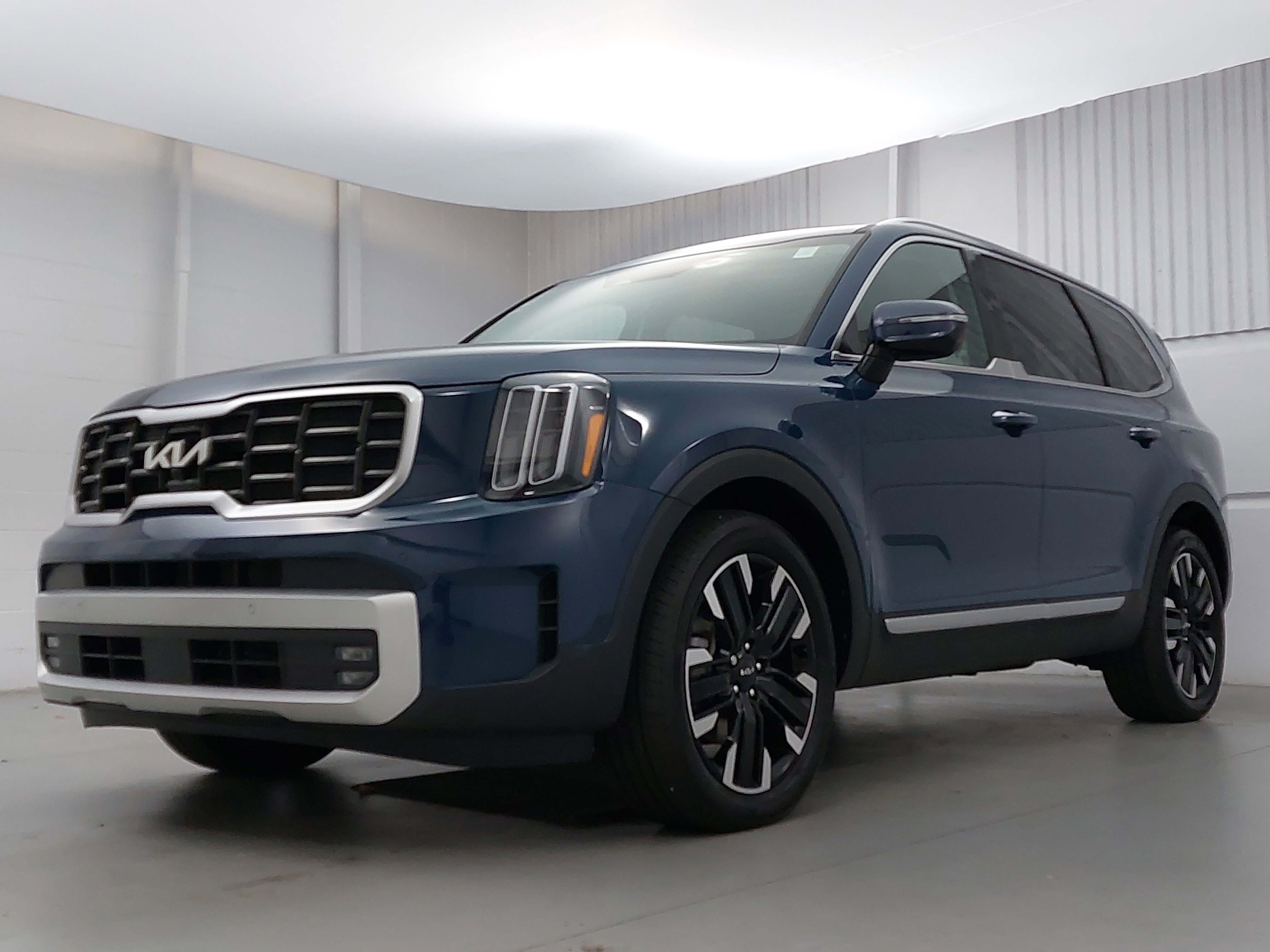 Used 2024 Kia Telluride SX Prestige