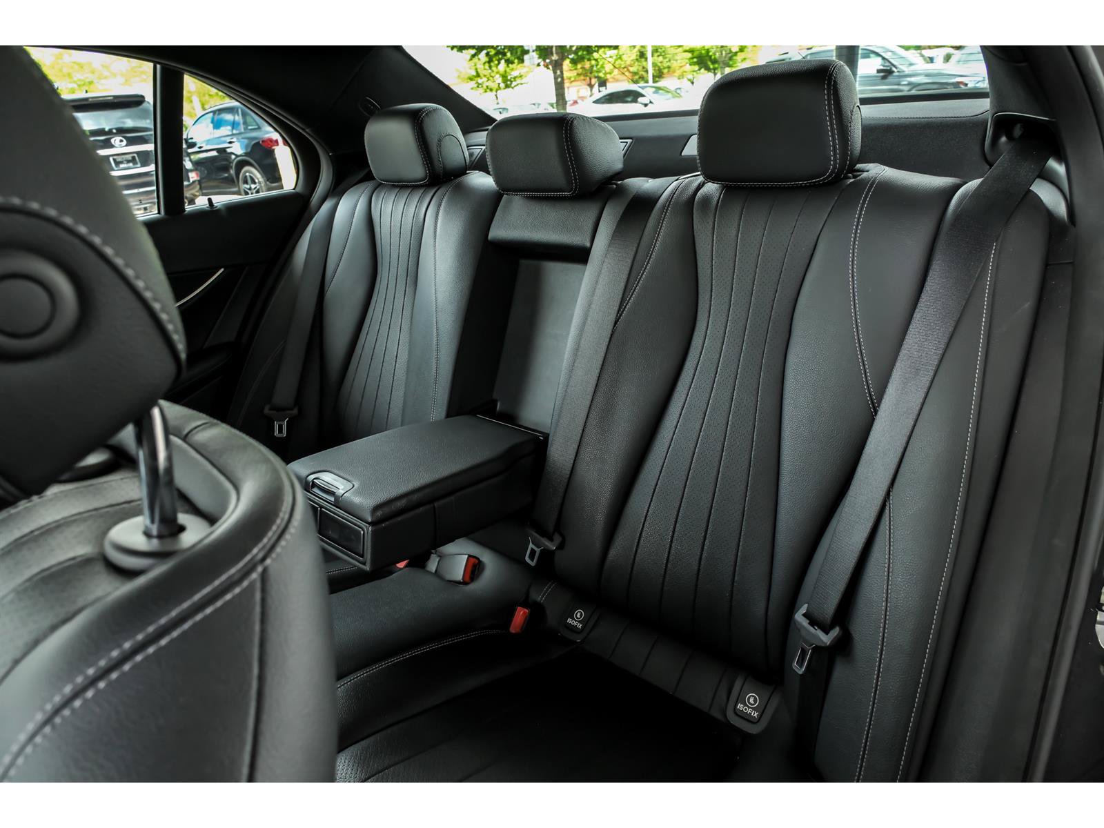 Certified 2022 Mercedes-Benz E 350 4MATIC Sedan w/ AMG Line Exterior image 14