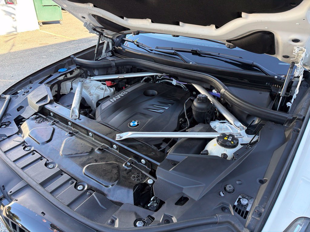 Used 2026 BMW X5 xDrive40i AWD/4WD image 12