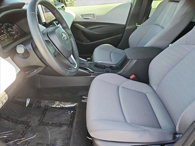 Certified 2026 Toyota Corolla SE w/ SE Package FWD image 20