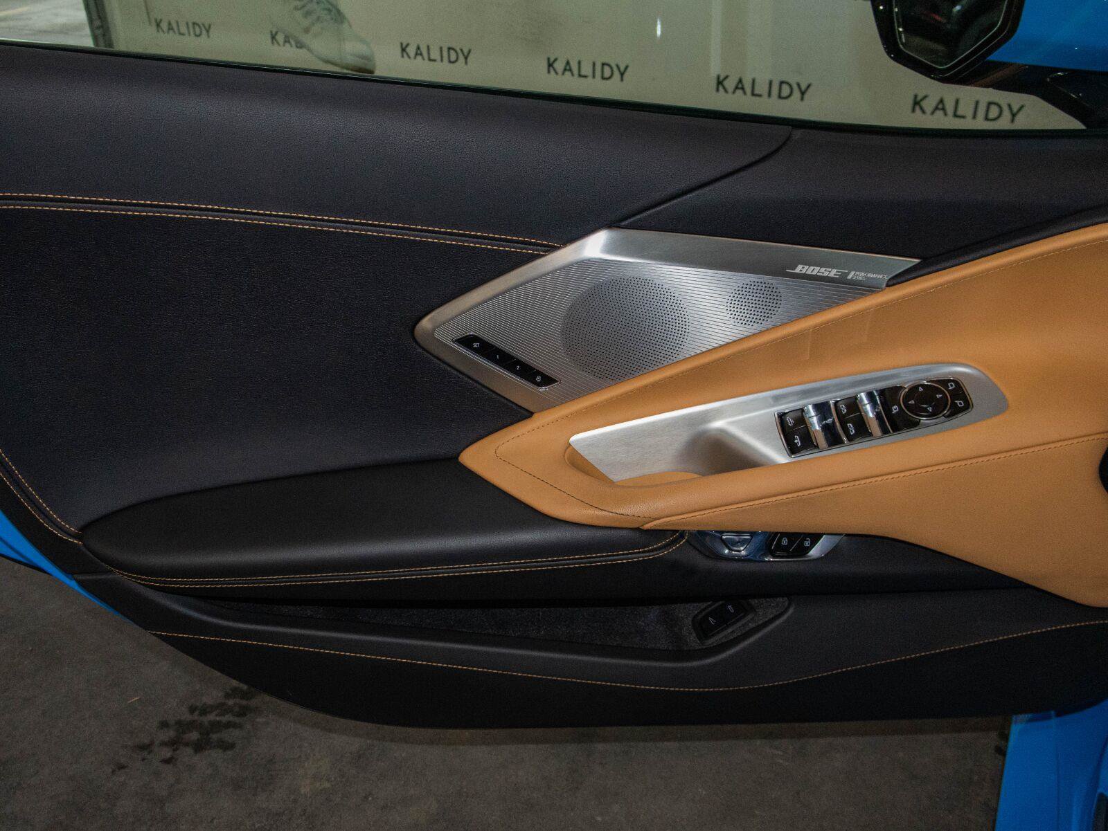 Used 2022 Chevrolet Corvette Stingray Preferred Conv w/ Z51 Performance Package RWD image 9