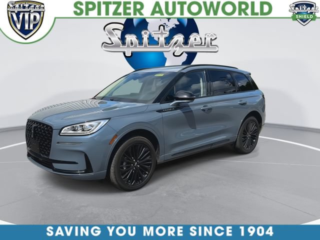 Used 2023 Lincoln Corsair Reserve w/ Equipment Group 201A AWD/4WD image 4