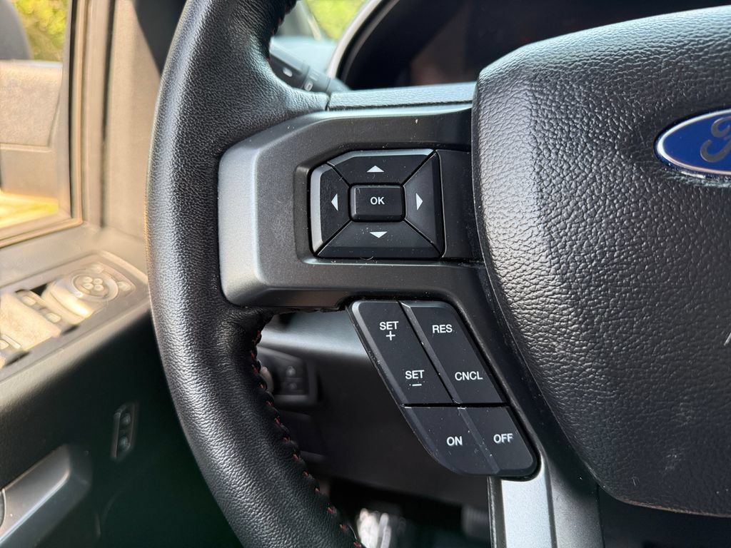 Used 2016 Ford F150 XLT w/ Equipment Group 302A Luxury AWD/4WD image 15