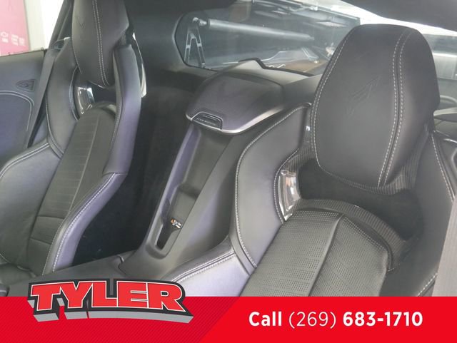 Used 2020 Chevrolet Corvette Stingray w/ 2LT Preferred Equipment Group image 33