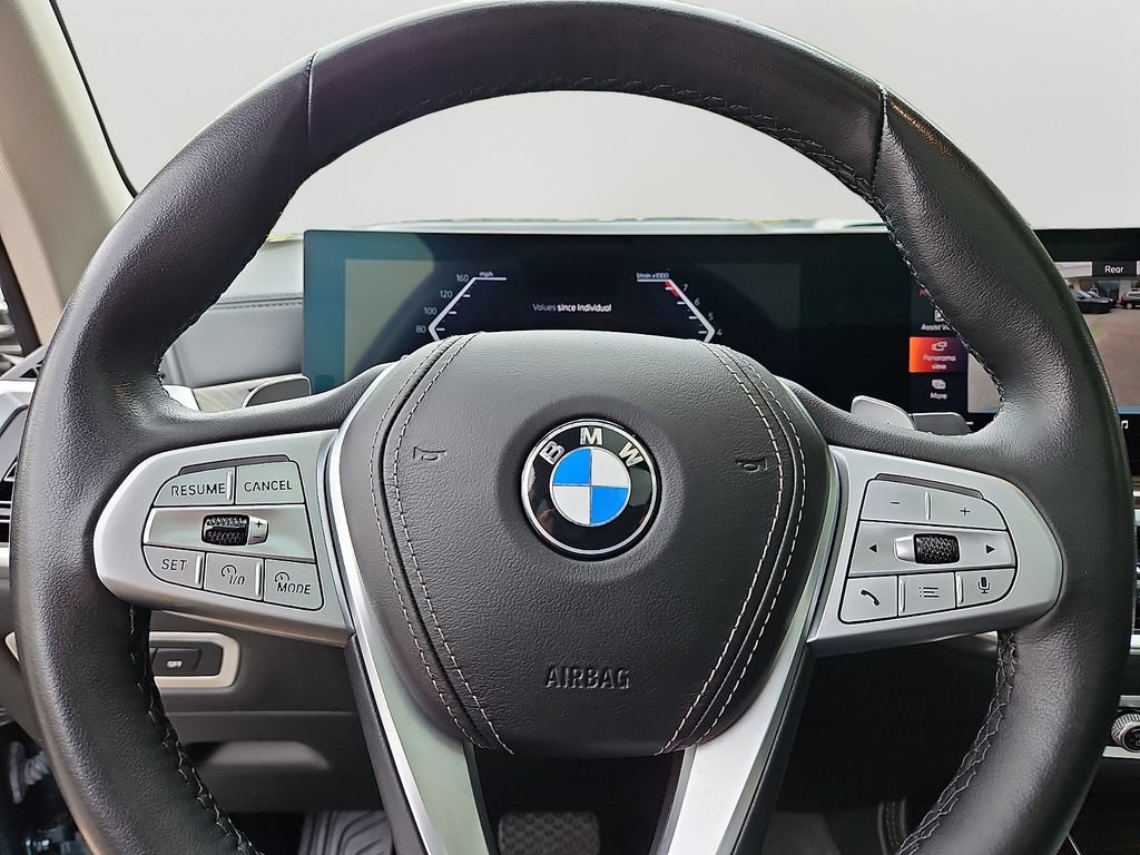 Used 2024 BMW X7 xDrive40i w/ Executive Package AWD/4WD image 22