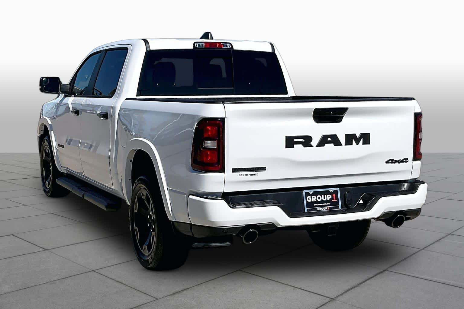 New 2027 RAM 1500 4x4 Crew Cab image 12
