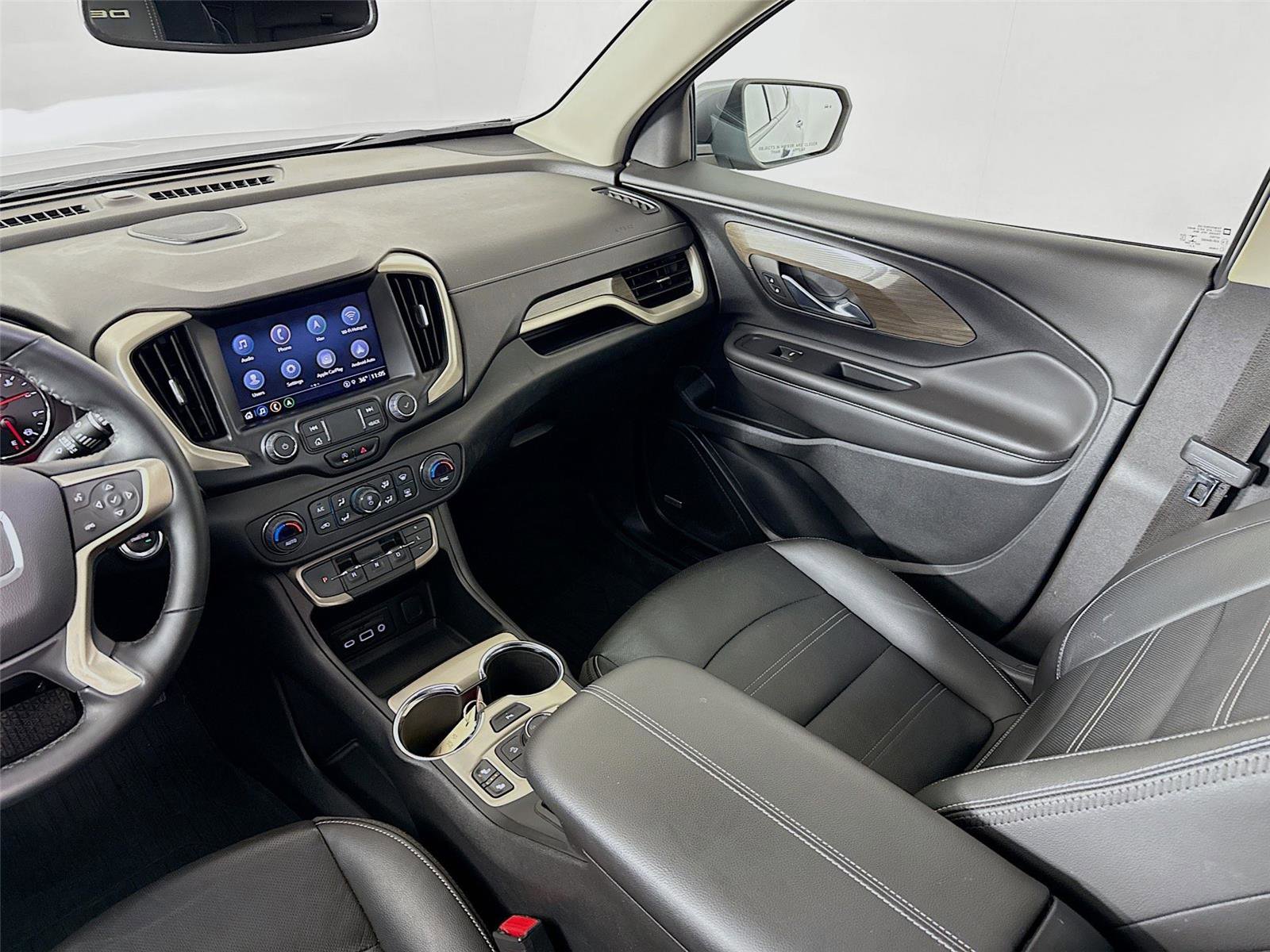 Used 2023 GMC Terrain Denali w/ LPO, Floor Liner Package image 26