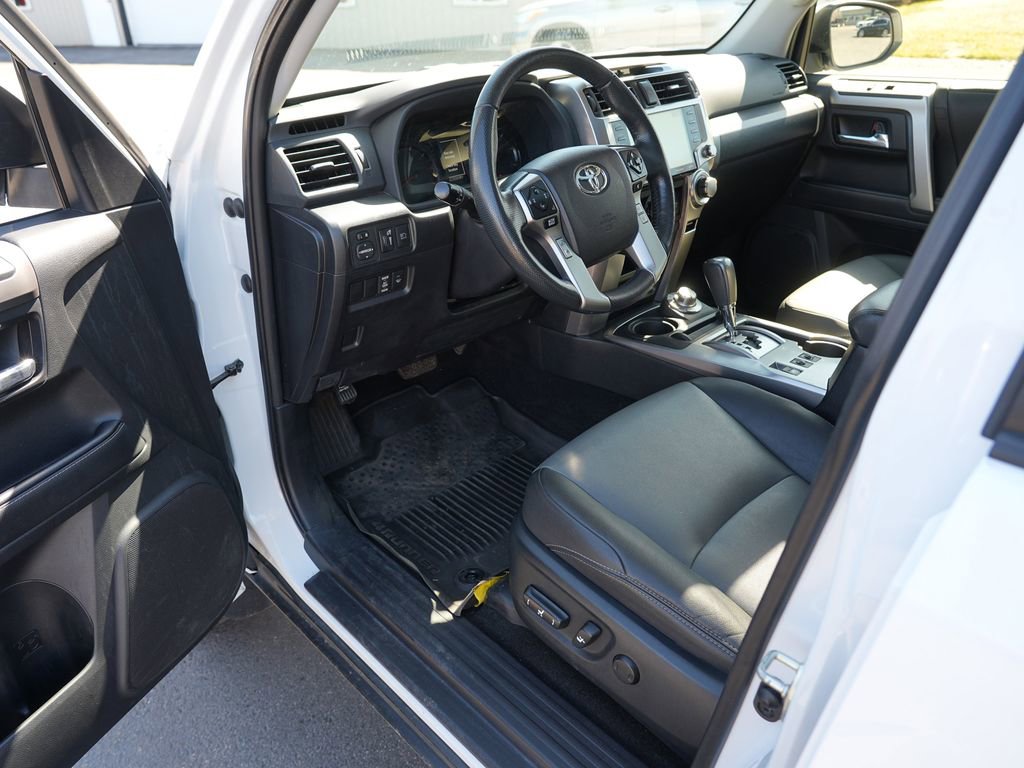 Used 2024 Toyota 4Runner SR5 Premium w/ Moonroof Package image 13