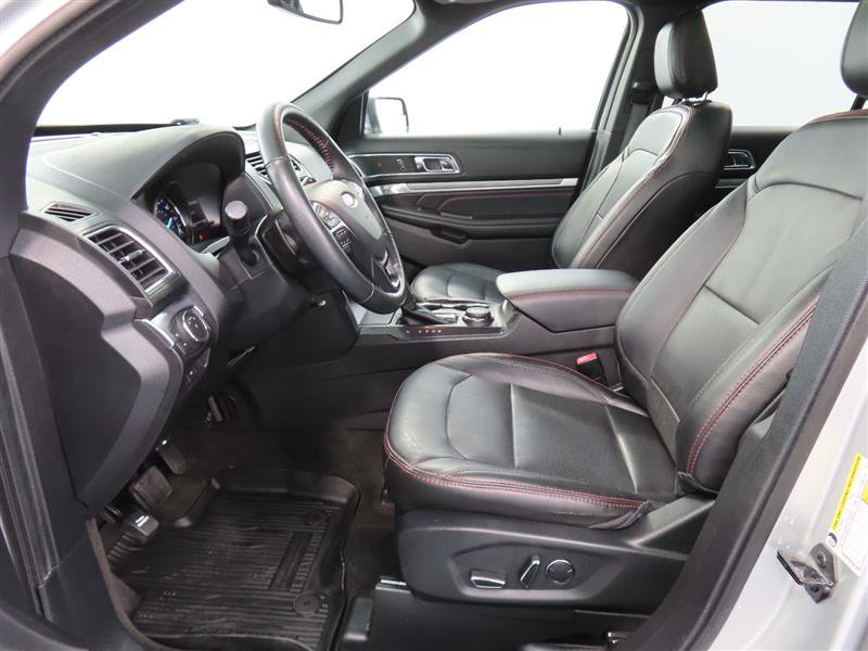 Used 2018 Ford Explorer Sport AWD/4WD image 18