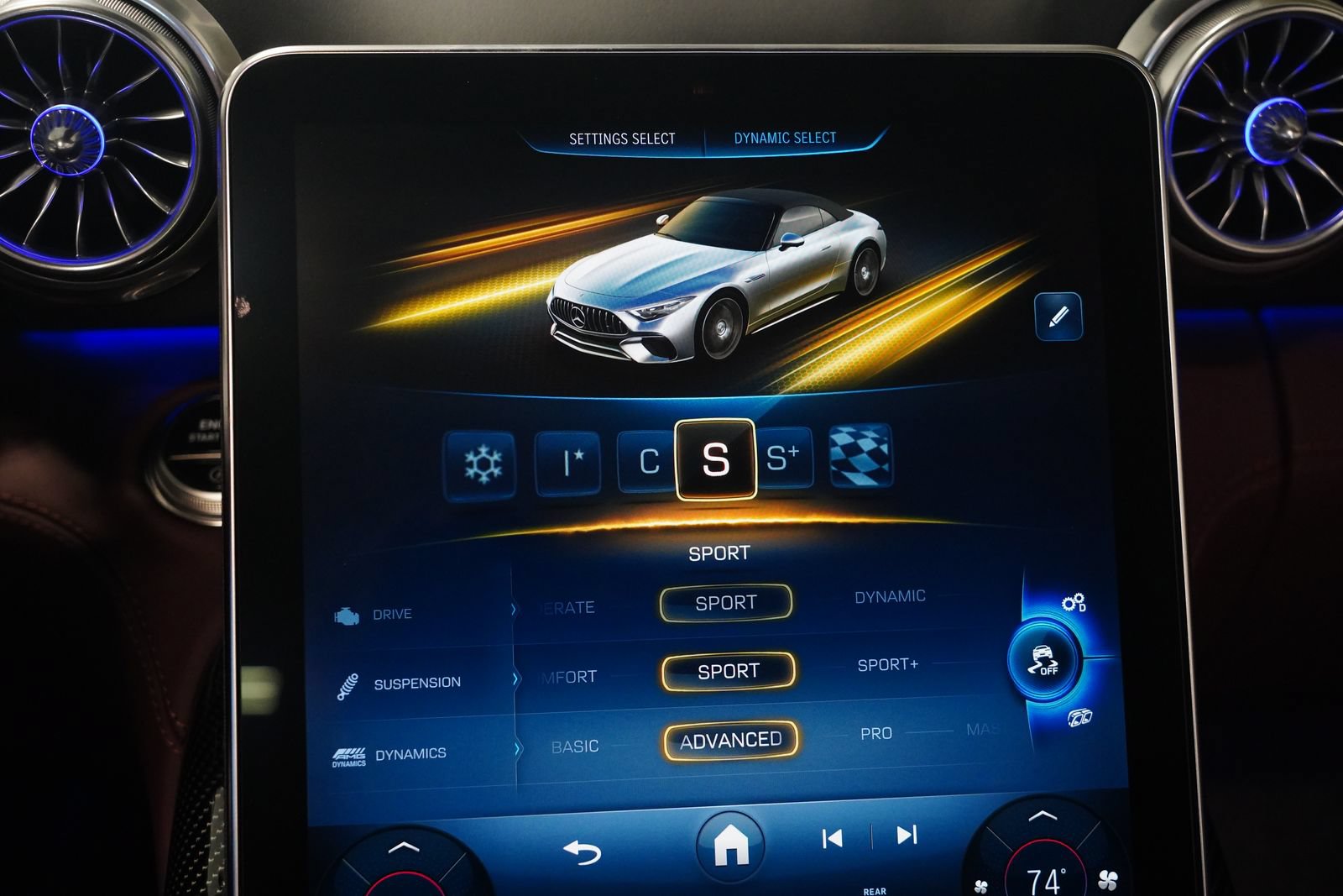 New 2026 Mercedes-Benz SL 63 AMG 4MATIC image 31