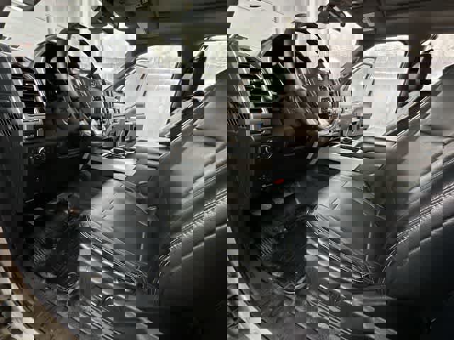 Used 2018 Ford F250 Lariat w/ Lariat Ultimate Package image 16