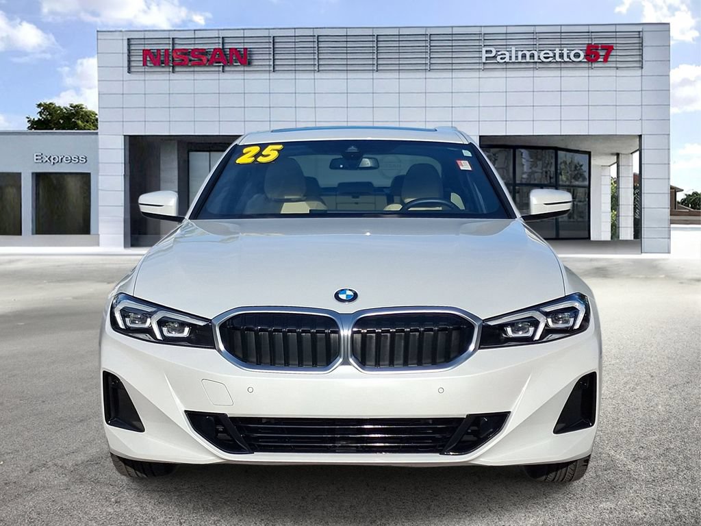 Used 2025 BMW 330i Sedan RWD image 2