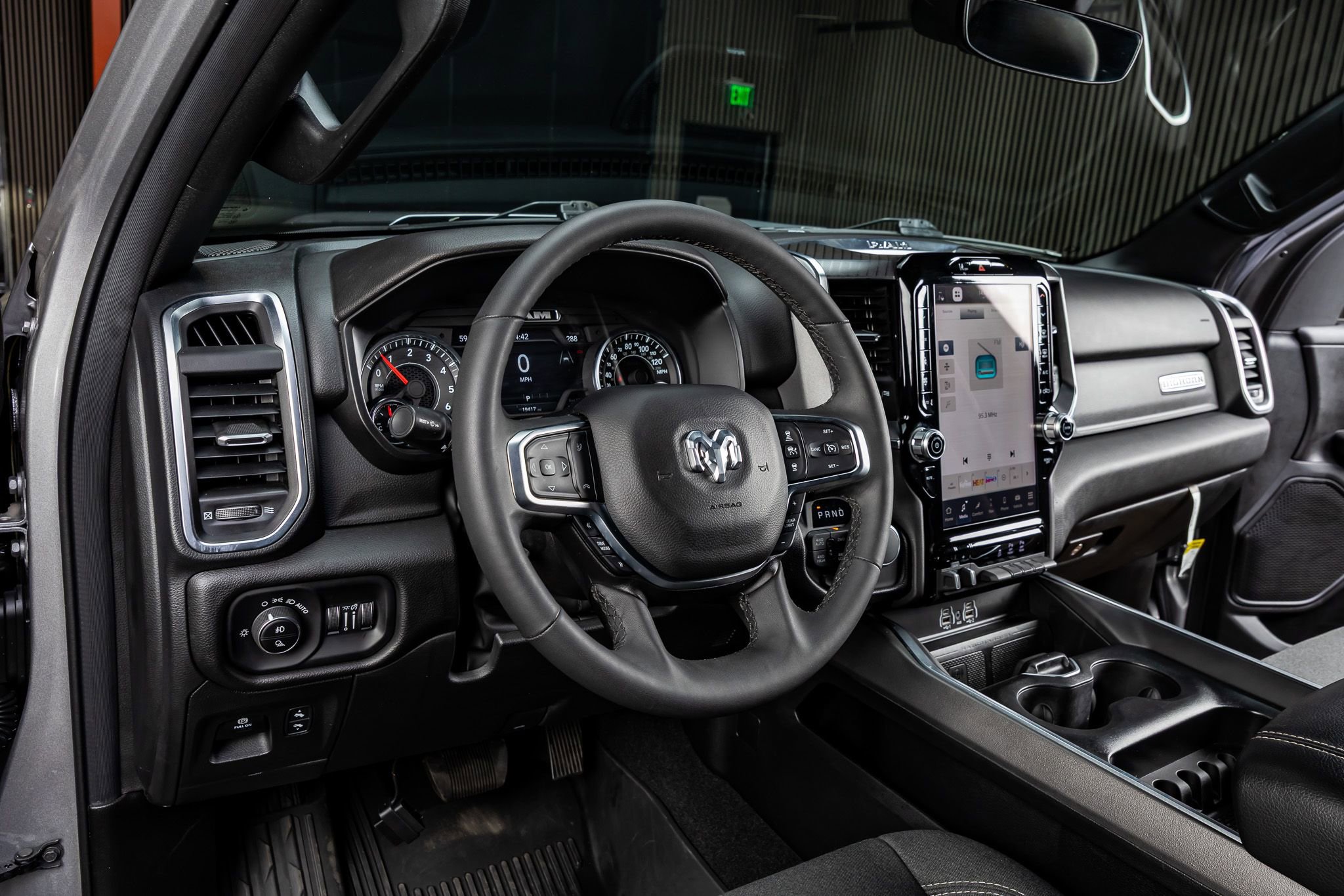 Used 2025 RAM 1500 Big Horn image 17