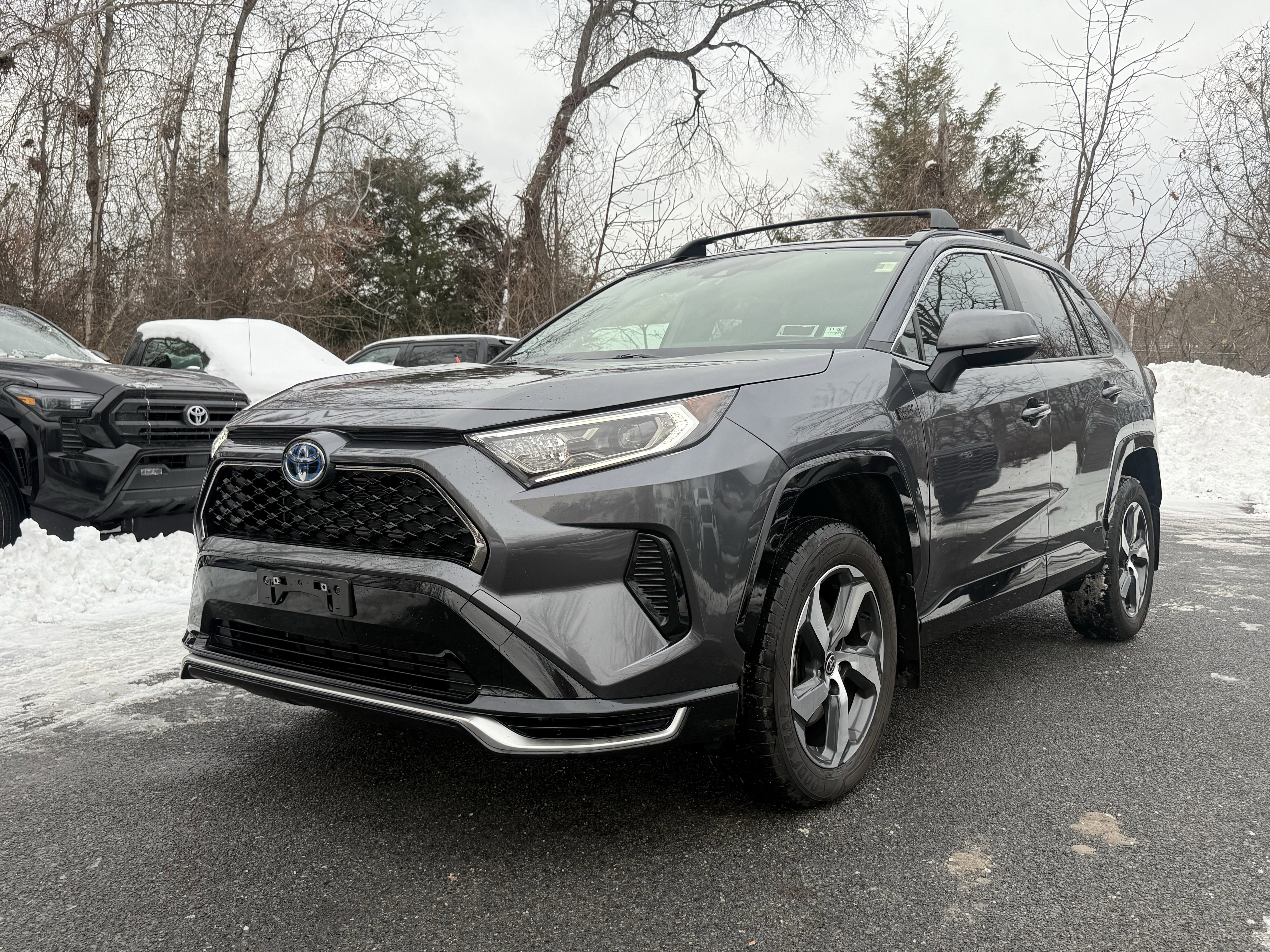 Used 2021 Toyota RAV4 SE