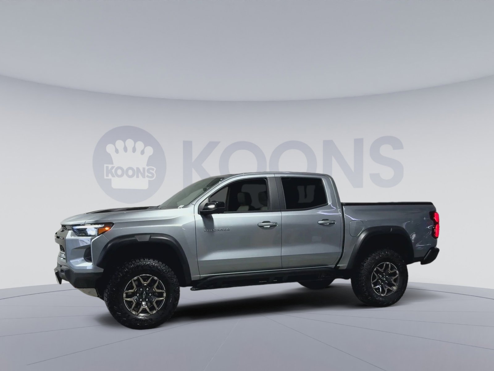 Used 2025 Chevrolet Colorado ZR2 w/ Technology Package image 7