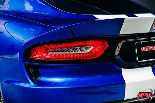 Used 2013 SRT Viper GTS w/ GTS Laguna Interior Pkg RWD image 50