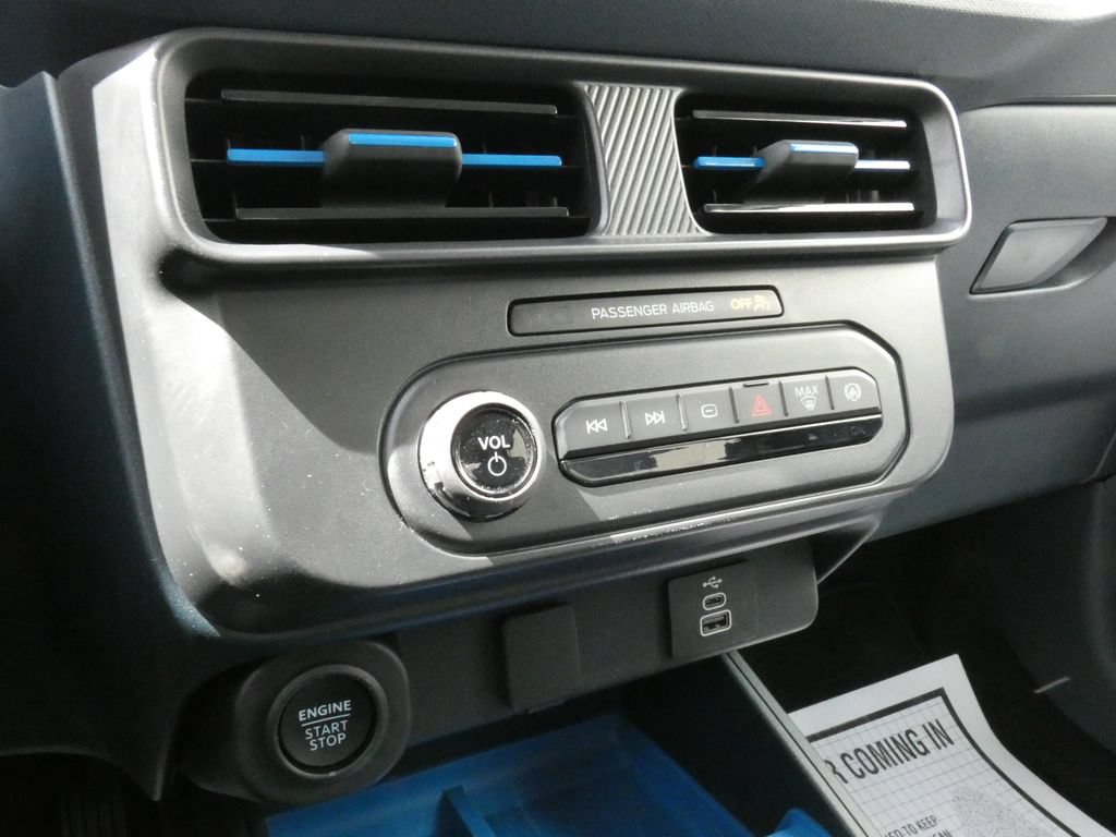 Used 2026 Ford Maverick XLT AWD/4WD image 23