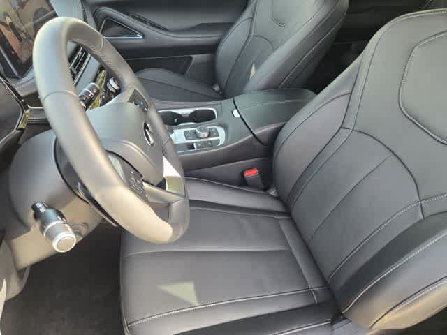 Certified 2026 INFINITI QX60 Luxe w/ Cargo Package AWD/4WD image 11