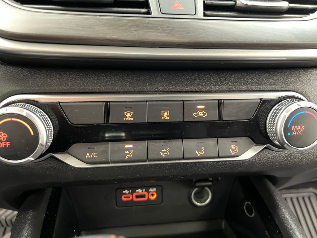 Used 2024 Nissan Altima 2.5 SV image 43