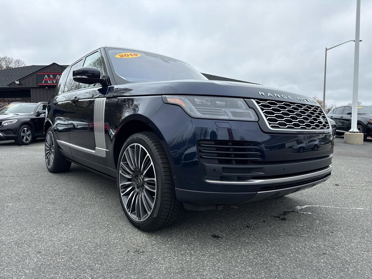 Used 2019 Land Rover Range Rover HSE AWD/4WD image 14