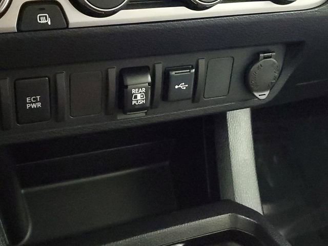 Used 2021 Toyota Tacoma SR5 image 30