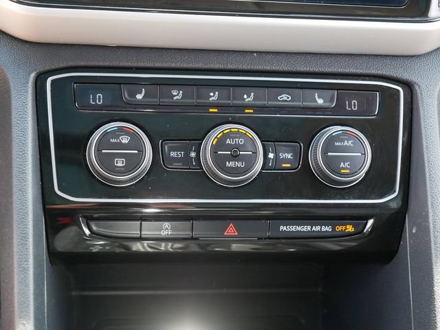 Certified 2022 Volkswagen Atlas SE w/ Panoramic Sunroof Package AWD/4WD image 28