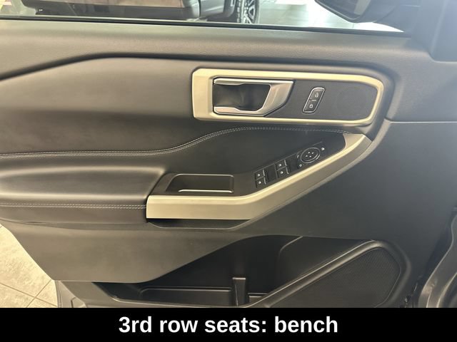 Used 2023 Ford Explorer XLT w/ Equipment Group 202A AWD/4WD image 21