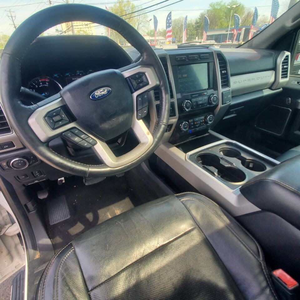 Used 2019 Ford F350 Lariat w/ Lariat Ultimate Package image 11