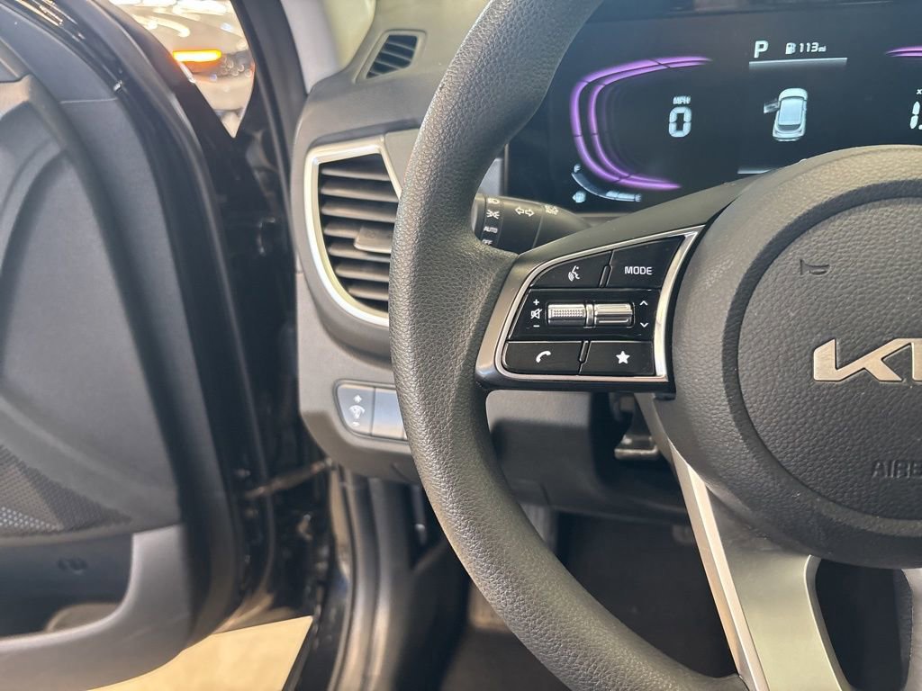 Certified 2024 Kia Seltos LX image 21