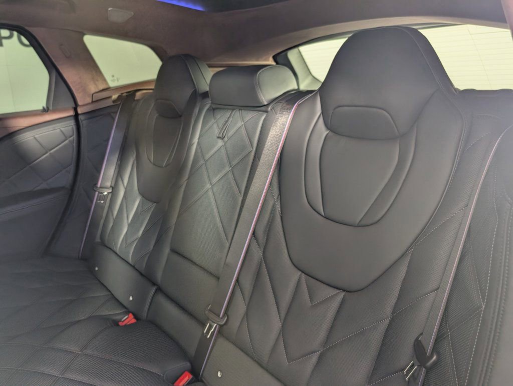 Used 2026 BMW XM Label Red image 15