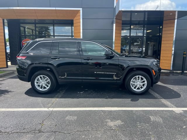 New 2026 Jeep Grand Cherokee Laredo X AWD/4WD image 2
