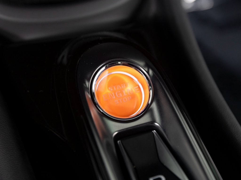 New 2025 McLaren Artura image 21