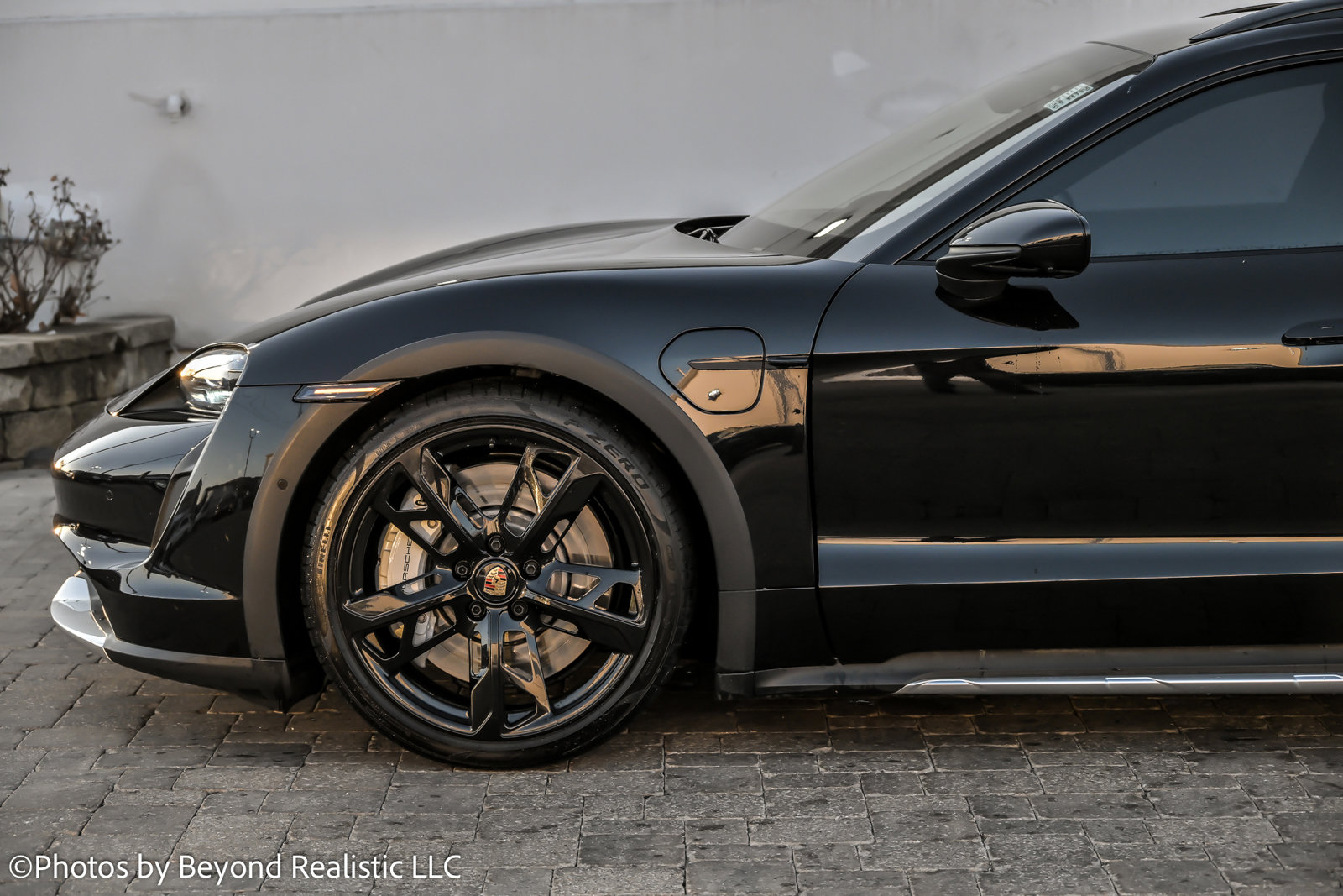 Used 2024 Porsche Taycan Turbo image 14