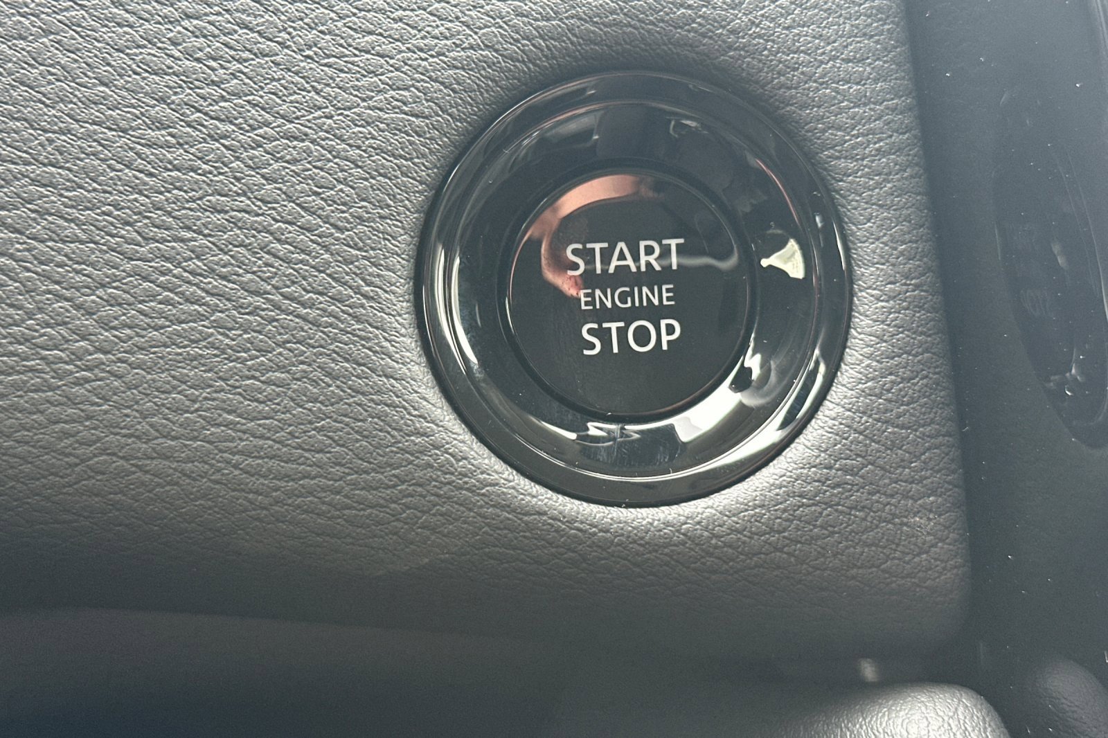 New 2026 Nissan Armada SV image 20