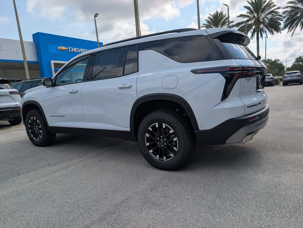 New 2026 Chevrolet Traverse Z71 w/ Enhanced Driving Package AWD/4WD image 6