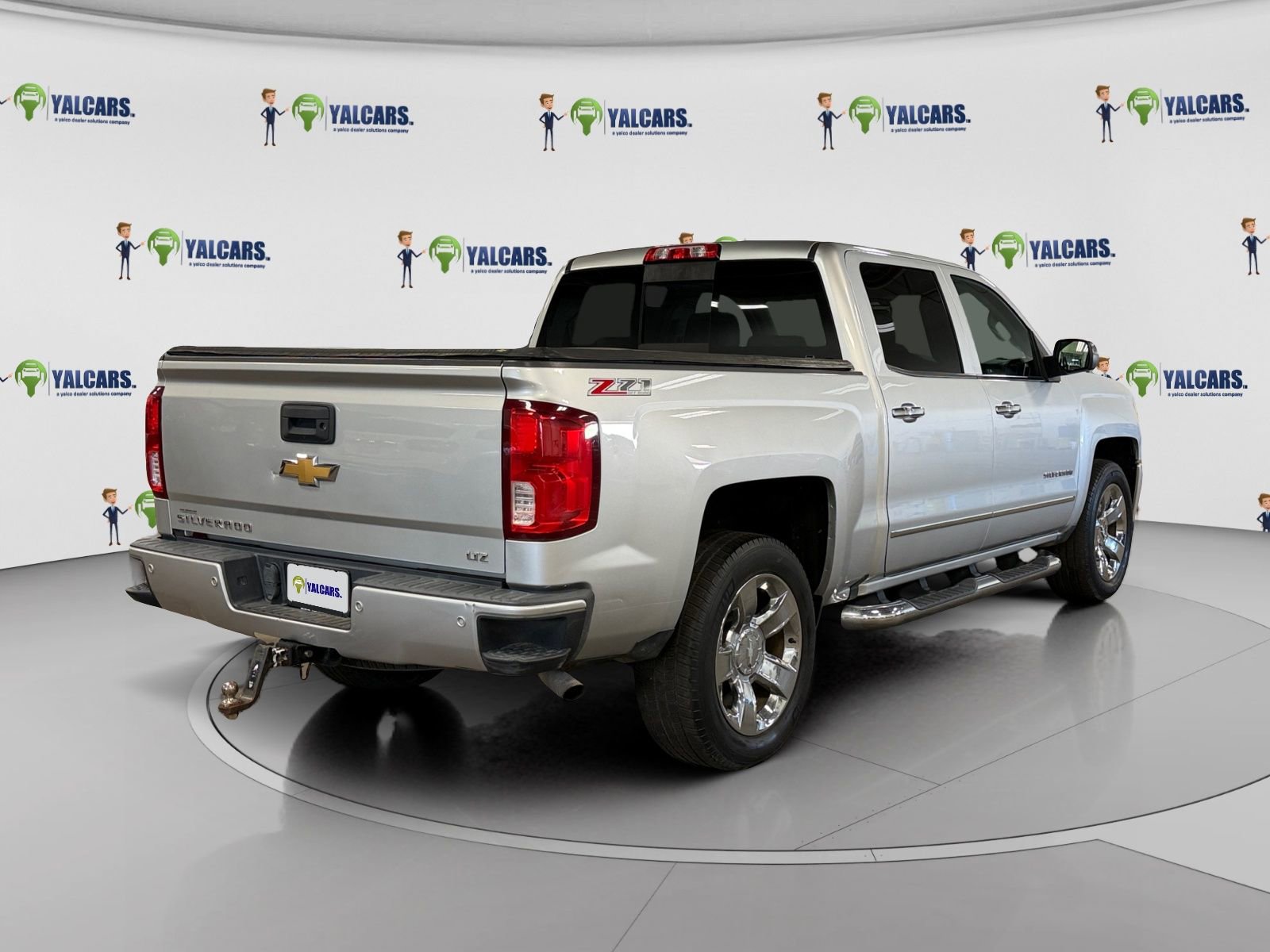 Used 2017 Chevrolet Silverado 1500 LTZ Z71 w/ LTZ Plus Package image 5