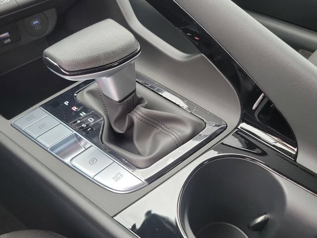 New 2026 Hyundai Elantra Hybrid FWD image 12
