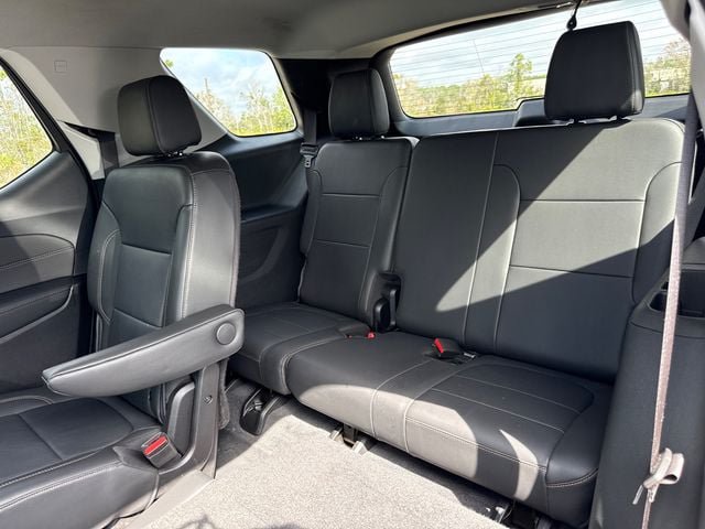 Used 2020 Chevrolet Traverse RS w/ LPO, Floor Liner Package FWD image 8