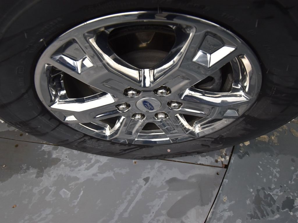 Used 2023 Ford F150 XLT w/ XTR Package image 9